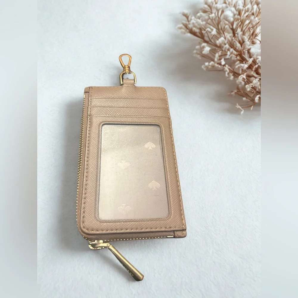 Kate Spade Taupe Leather Zip Cardholder – Gold Hardware, Gently Used